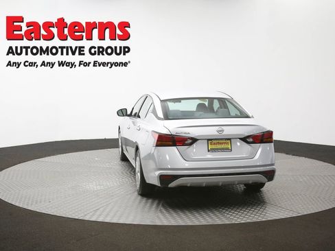 Used 2023 Nissan Altima 2.5 S FWD image 62