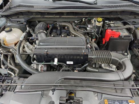 Used 2025 Ford Escape Active AWD/4WD image 22