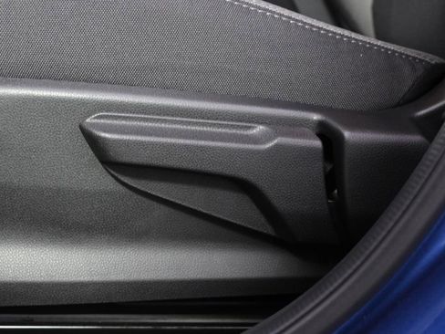 Certified 2025 Subaru Crosstrek 2.0i Premium w/ Crosstrek Mirror Package AWD/4WD image 14