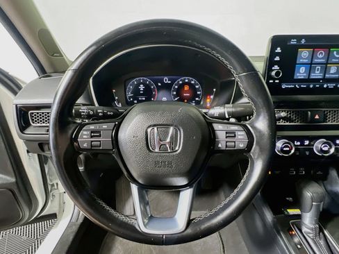 Used 2024 Honda Civic Touring image 17