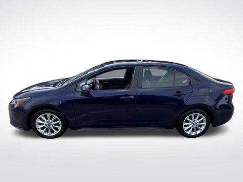 Used 2021 Toyota Corolla LE FWD image 4