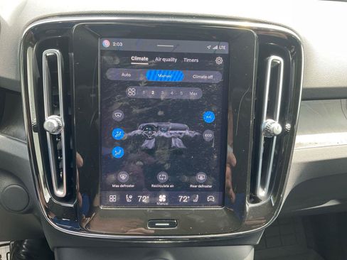 Certified 2023 Volvo XC40 Recharge Ultimate AWD/4WD image 24