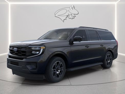New 2026 Ford Expedition Max Active AWD/4WD image 2