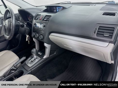 Used 2015 Subaru Forester 2.5i Limited w/ Popular Package #1 AWD/4WD image 28