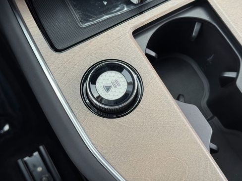 Used 2025 Volvo EX90 Ultra image 30