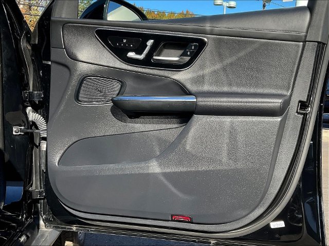 Certified 2023 Mercedes-Benz GLC 300 4MATIC image 30