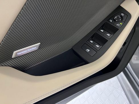 Used 2026 BMW 228i xDrive w/ Technology Package image 12