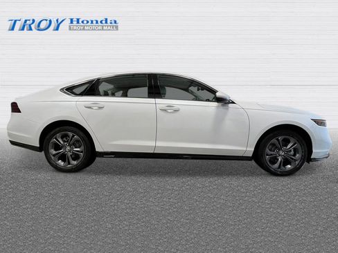New 2026 Honda Accord EX-L image 8