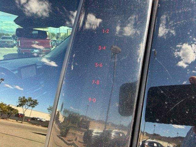 Used 2021 Ford Explorer Limited w/ Equipment Group 301A RWD image 11