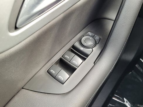 Used 2019 Chevrolet Blazer LT w/ Sun and Wheels Package image 14