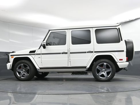 Used 2016 Mercedes-Benz G 550 image 32
