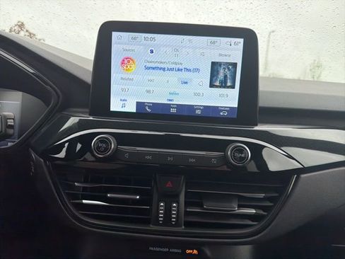 Used 2025 Ford Escape ST-Line Select image 27