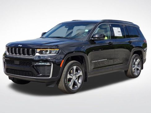 New 2026 Jeep Grand Cherokee L Limited w/ Trailer Tow Package AWD/4WD image 2