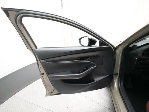 Used 2024 MAZDA MAZDA3 s AWD/4WD image 27