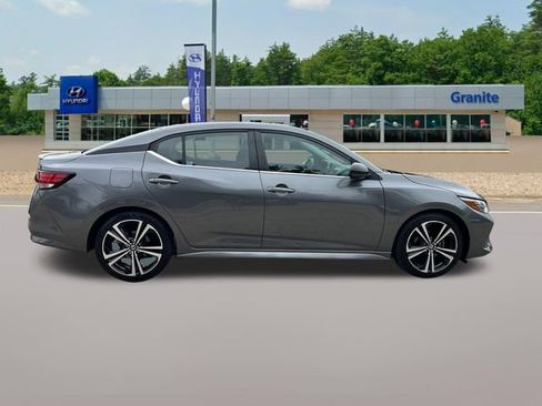 Used 2022 Nissan Sentra SR FWD image 8