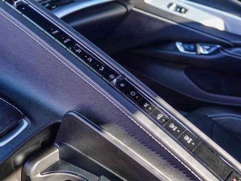 Used 2023 Chevrolet Corvette Stingray Convertible w/ Z51 Performance Package image 25