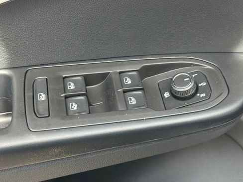 New 2026 Volkswagen Taos S AWD/4WD image 21