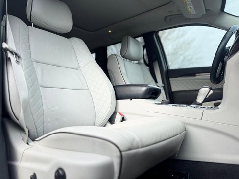 Used 2021 Jeep Grand Cherokee Summit image 23