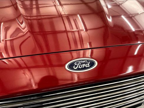 Used 2015 Ford Fusion SE image 30