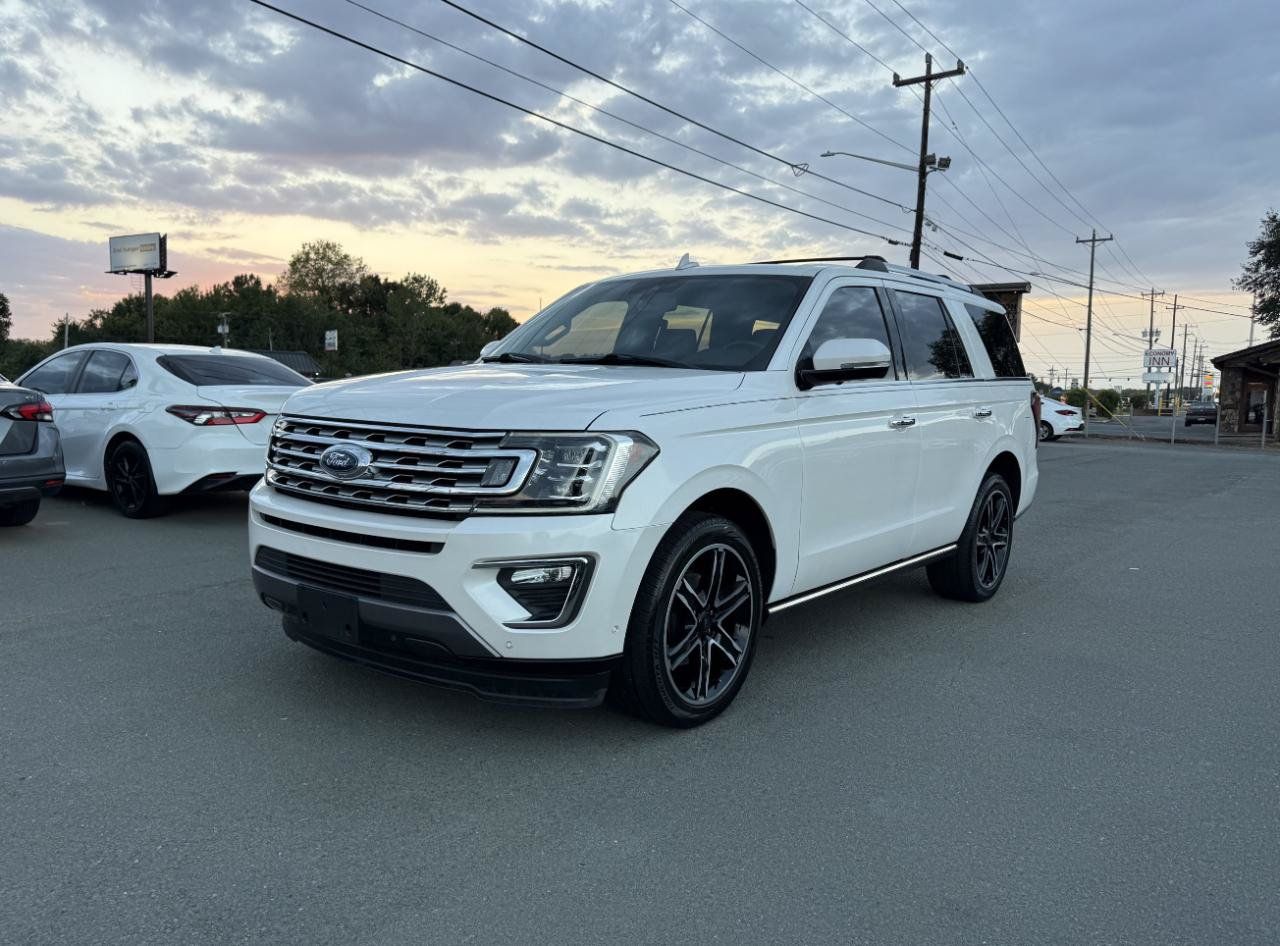 Used 2019 Ford Expedition Limited w/ Special Edition Package RWD image 3