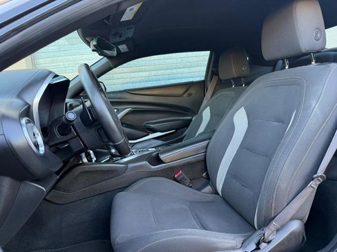 Used 2017 Chevrolet Camaro LT image 22