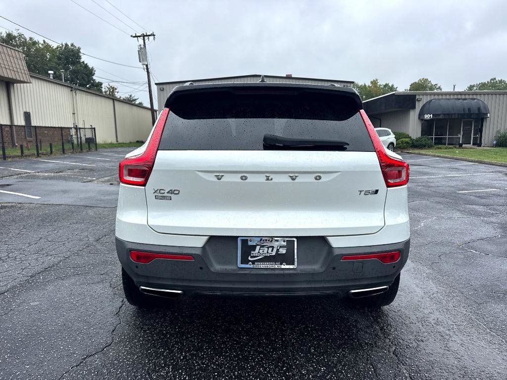 Used 2019 Volvo XC40 T5 R-Design AWD/4WD image 8