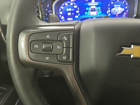 Used 2024 Chevrolet Silverado 1500 High Country AWD/4WD image 15