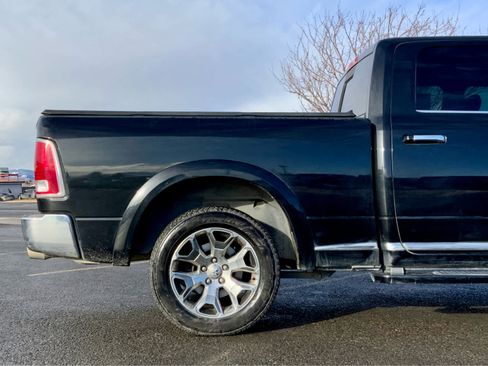 Used 2018 RAM 1500 Limited image 11