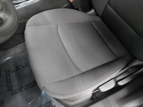 Used 2023 Chevrolet Malibu LS FWD image 12