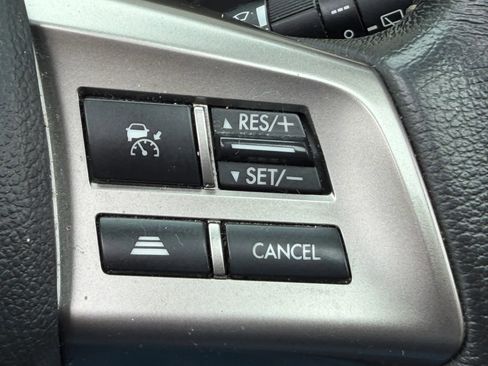 Used 2015 Subaru Forester 2.5i Limited AWD/4WD image 25