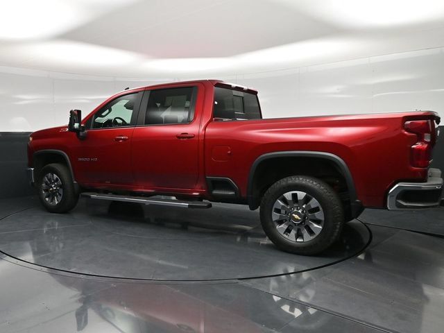 Used 2024 Chevrolet Silverado 3500 LT w/ Convenience Package AWD/4WD image 10