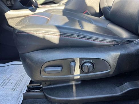 Used 2022 Chevrolet Traverse RS image 20