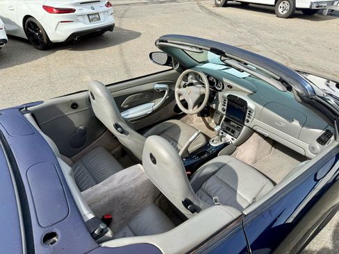 Used 2004 Porsche 911 Carrera 4S AWD/4WD image 17