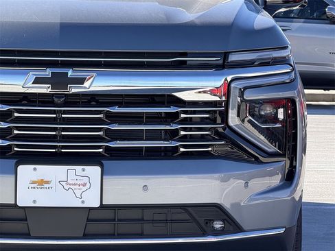 New 2026 Chevrolet Suburban Premier w/ Sun And Tow Package image 8