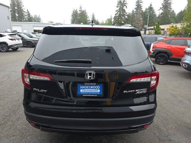 Used 2020 Honda Pilot Black Edition image 3