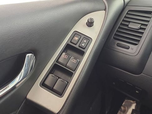 Used 2014 Nissan Murano S AWD/4WD image 15