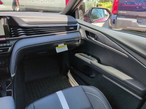 Certified 2026 Toyota Camry SE FWD image 16