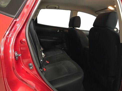 Used 2011 Nissan Rogue S image 19