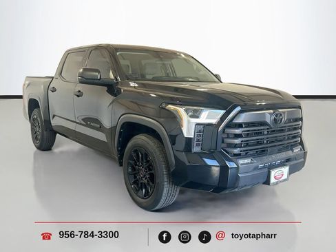 Used 2022 Toyota Tundra SR5 RWD image 3