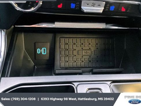 Used 2023 Ford F150 Lariat w/ Trailer Tow Package image 23