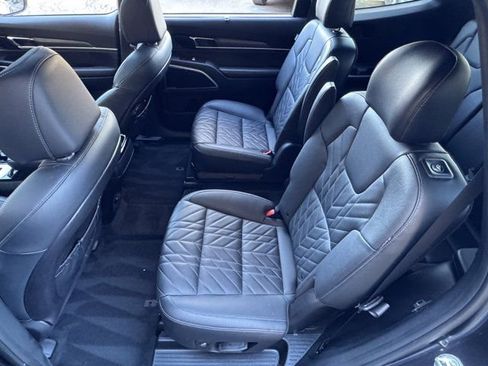 Used 2025 Kia Telluride EX X-Line image 22
