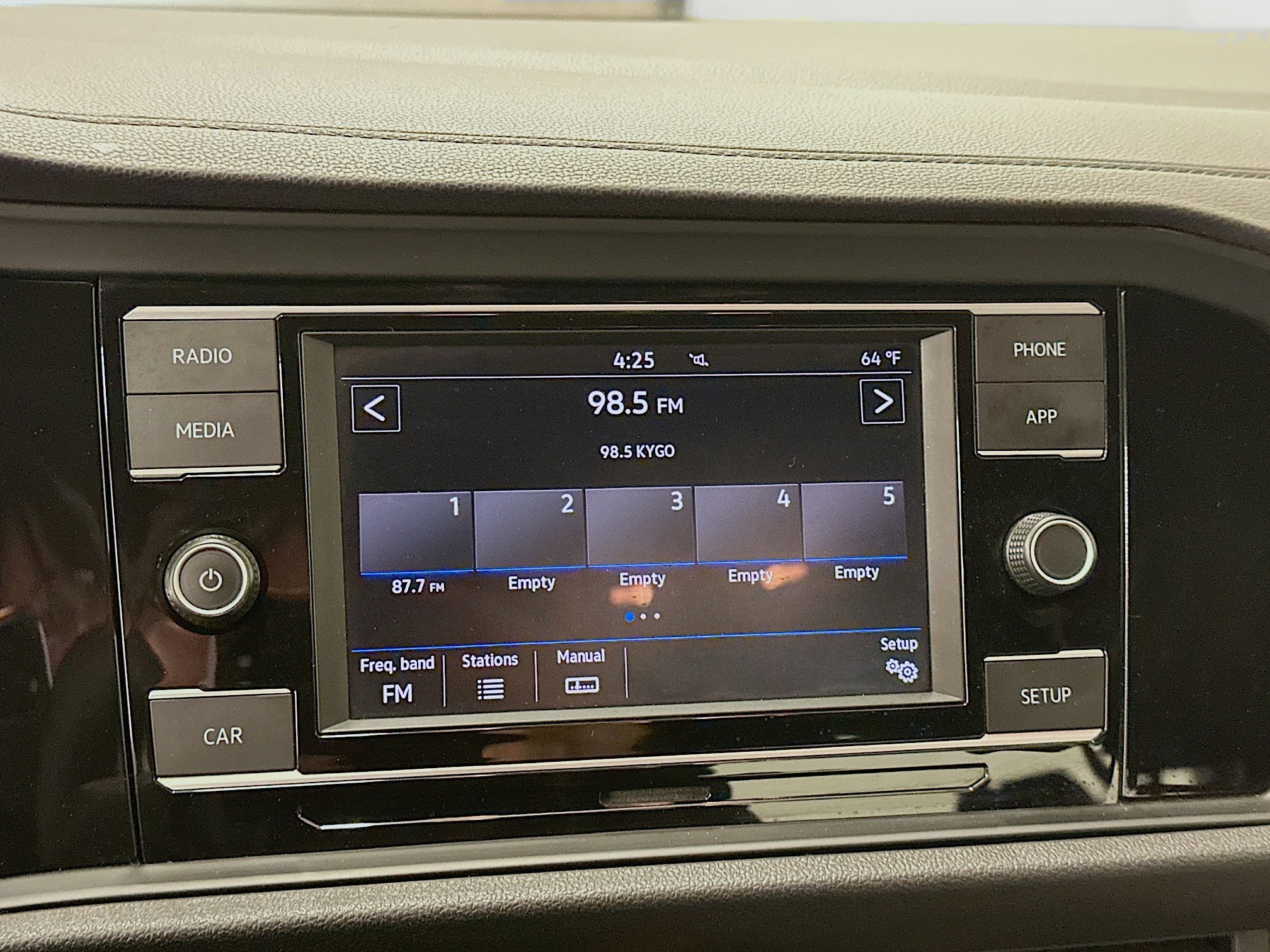Used 2019 Volkswagen Jetta R-Line FWD image 21