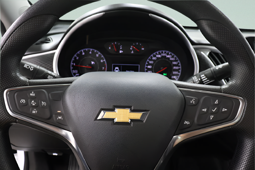 Used 2024 Chevrolet Malibu LT FWD image 11