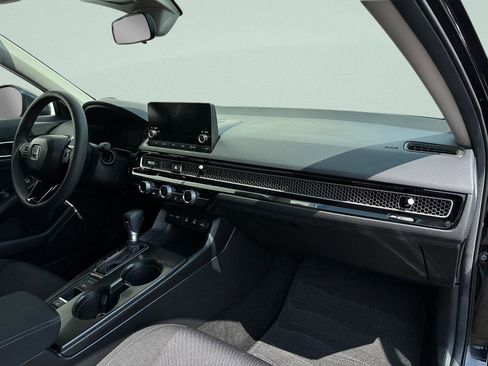 Certified 2025 Honda Civic LX image 32