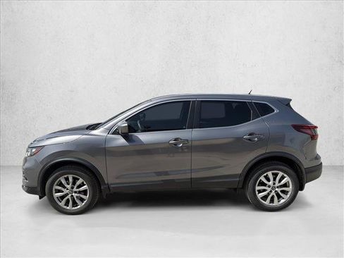 Used 2020 Nissan Rogue Sport S w/ Appearance Package FWD image 2