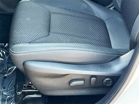 Used 2022 Subaru Forester Premium w/ Popular Package #1 image 18