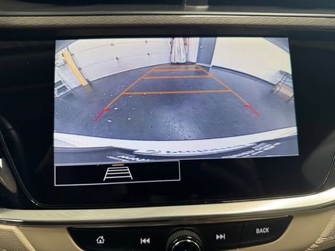Used 2021 Buick Encore GX Select w/ Sport Touring Package AWD/4WD image 17