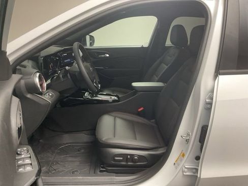 New 2026 Chevrolet Trax RS w/ Driver Confidence Package FWD image 12