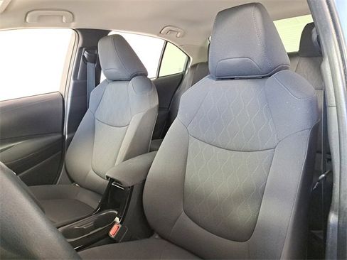 Used 2020 Toyota Corolla LE image 20
