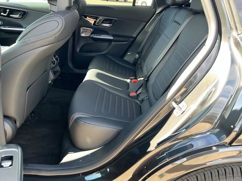 New 2026 Mercedes-Benz GLC 300 4MATIC image 21